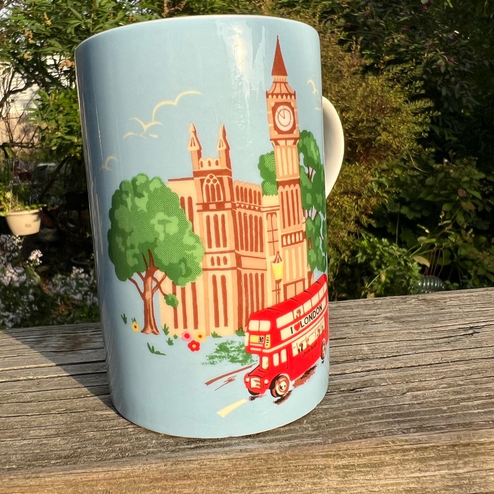 Queens Kitchen Cath Kidston London Themed Bone China  Mug Height 4.25” Preowned